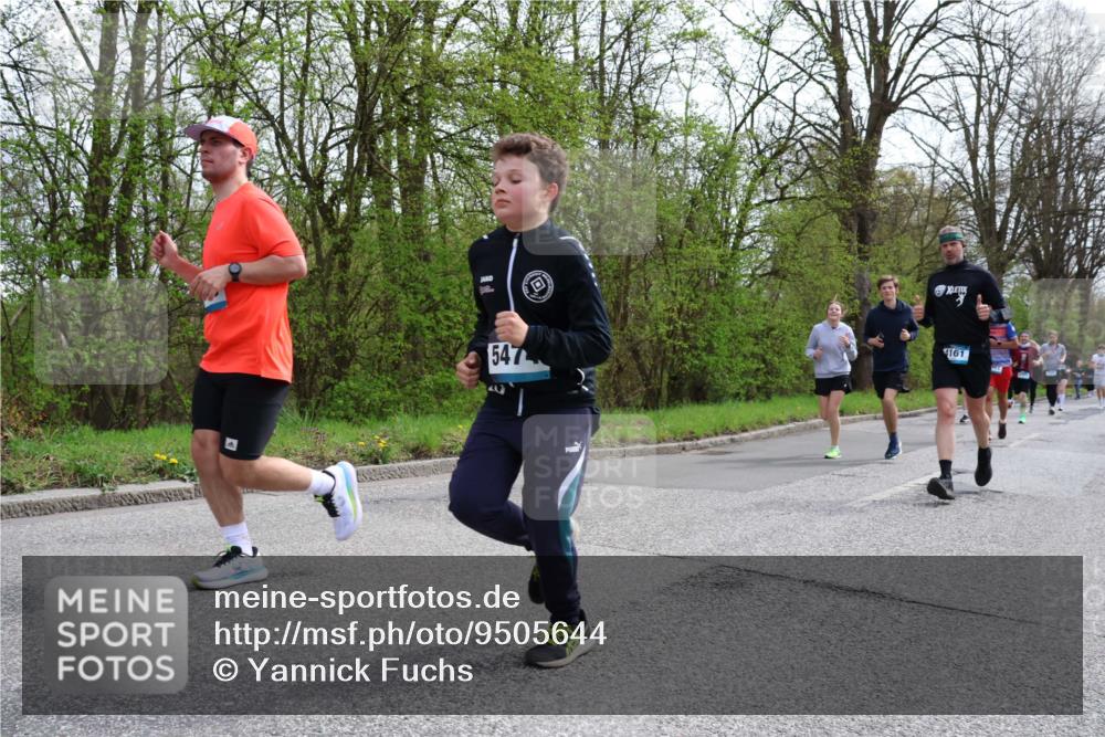 12.04.2026 - 45. Internationalen Wilhelmsburger Insellauf Yannick Fuchs http://msf.ph/oto/9505644 12.04.2026 12:57:16 Laufen 547, 161 meine-sportfotos.de