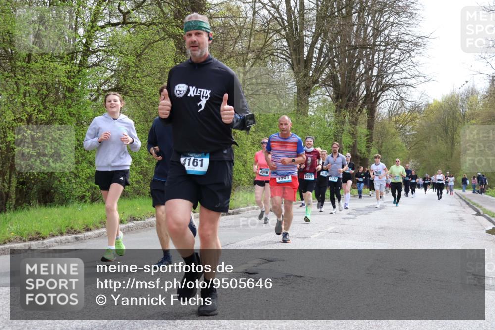 12.04.2026 - 45. Internationalen Wilhelmsburger Insellauf Yannick Fuchs http://msf.ph/oto/9505646 12.04.2026 12:57:16 Laufen 4161, 4046, 4901, 2925, 2337, 120 meine-sportfotos.de