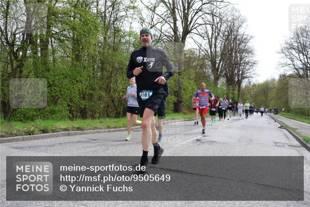 12.04.2026 - 45. Internationalen Wilhelmsburger Insellauf Yannick Fuchs http://msf.ph/oto/9505649 12.04.2026 12:57:17 Laufen 05, 4161, 901 meine-sportfotos.de