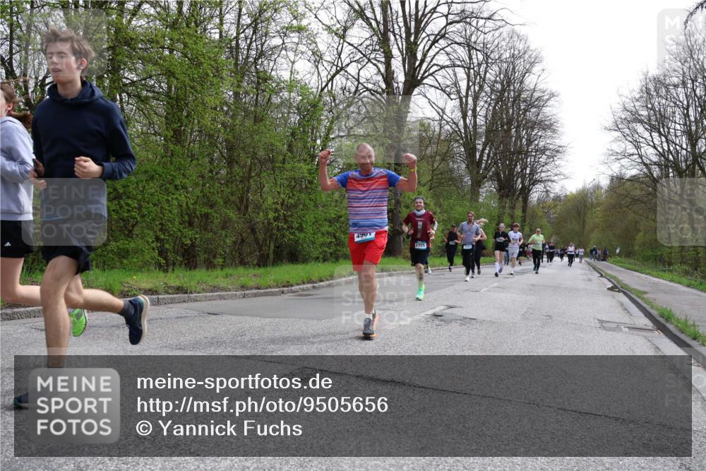 12.04.2026 - 45. Internationalen Wilhelmsburger Insellauf Yannick Fuchs http://msf.ph/oto/9505656 12.04.2026 12:57:18 Laufen 490, 2925 meine-sportfotos.de