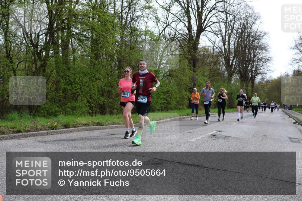 12.04.2026 - 45. Internationalen Wilhelmsburger Insellauf Yannick Fuchs http://msf.ph/oto/9505664 12.04.2026 12:57:20 Laufen 4046, 2925, 2219, 2337 meine-sportfotos.de