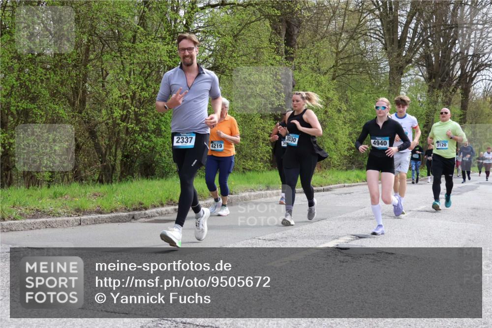 12.04.2026 - 45. Internationalen Wilhelmsburger Insellauf Yannick Fuchs http://msf.ph/oto/9505672 12.04.2026 12:57:21 Laufen 2337, 4219, 30, 3030, 4940, 3120 meine-sportfotos.de