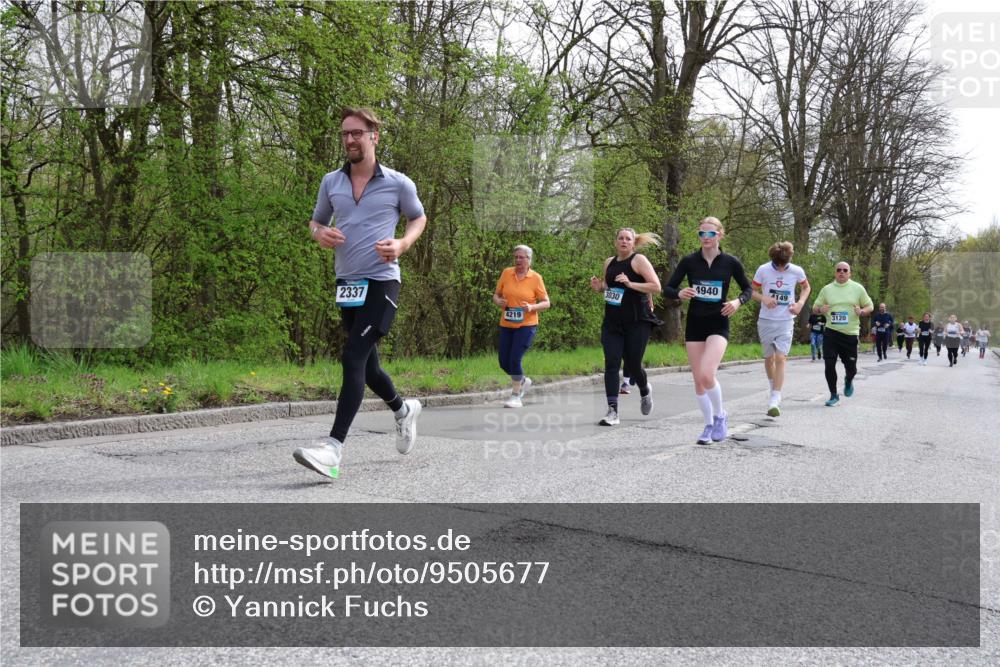 12.04.2026 - 45. Internationalen Wilhelmsburger Insellauf Yannick Fuchs http://msf.ph/oto/9505677 12.04.2026 12:57:22 Laufen 2337, 4219, 4940, 4149, 3030, 3120 meine-sportfotos.de