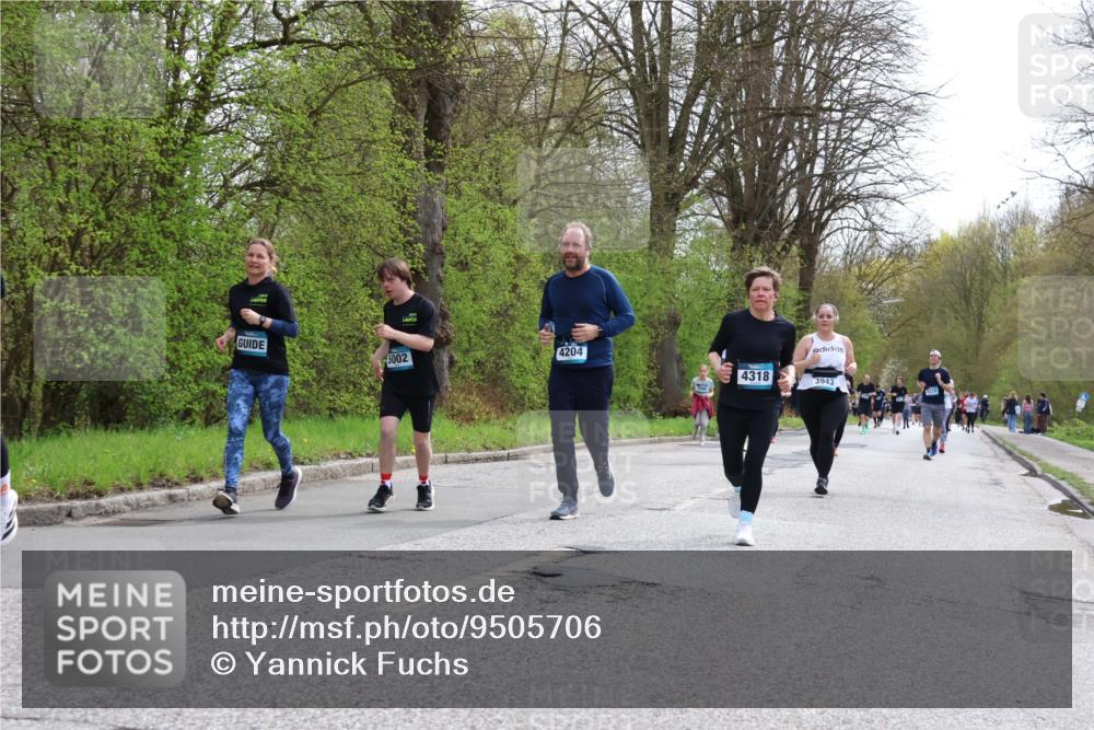 12.04.2026 - 45. Internationalen Wilhelmsburger Insellauf Yannick Fuchs http://msf.ph/oto/9505706 12.04.2026 12:57:29 Laufen 5002, 4204, 4318, 3943 meine-sportfotos.de