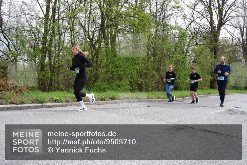 12.04.2026 - 45. Internationalen Wilhelmsburger Insellauf Yannick Fuchs http://msf.ph/oto/9505710 12.04.2026 12:57:30 Laufen 313, 4204 meine-sportfotos.de