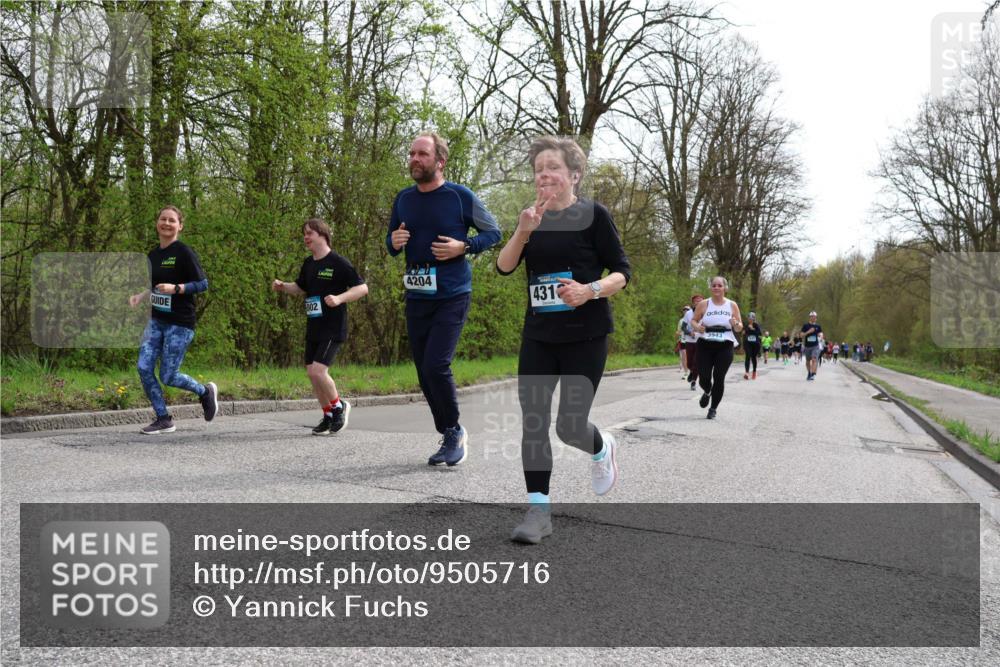 12.04.2026 - 45. Internationalen Wilhelmsburger Insellauf Yannick Fuchs http://msf.ph/oto/9505716 12.04.2026 12:57:32 Laufen 02, 4204, 4312, 3943 meine-sportfotos.de