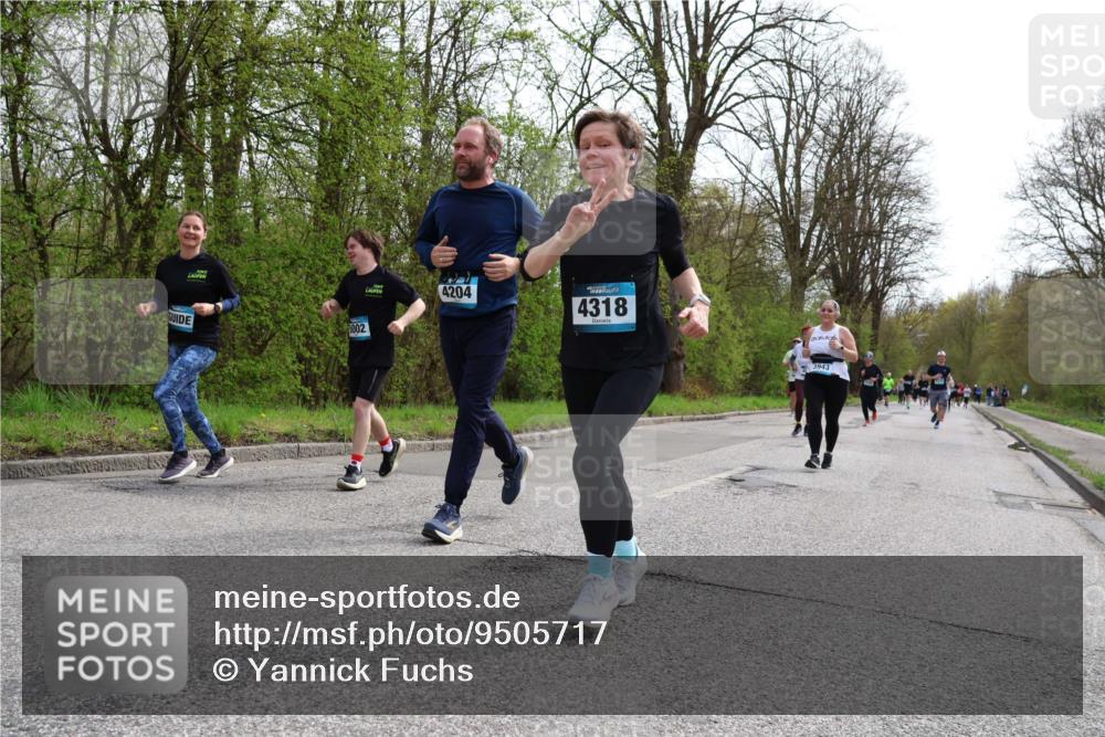 12.04.2026 - 45. Internationalen Wilhelmsburger Insellauf Yannick Fuchs http://msf.ph/oto/9505717 12.04.2026 12:57:32 Laufen 5002, 4204, 4318, 3943 meine-sportfotos.de