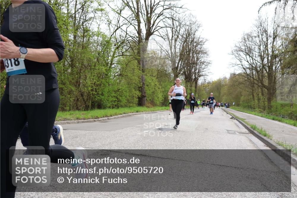 12.04.2026 - 45. Internationalen Wilhelmsburger Insellauf Yannick Fuchs http://msf.ph/oto/9505720 12.04.2026 12:57:32 Laufen 318, 3943 meine-sportfotos.de