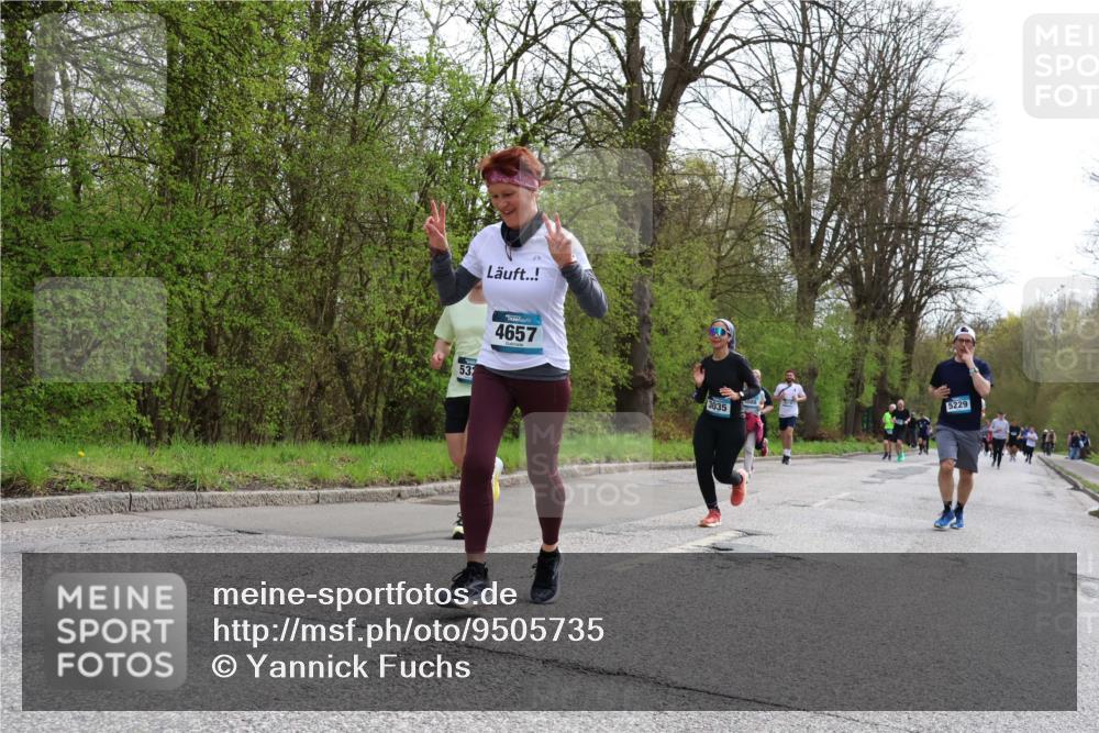 12.04.2026 - 45. Internationalen Wilhelmsburger Insellauf Yannick Fuchs http://msf.ph/oto/9505735 12.04.2026 12:57:35 Laufen 532, 4657, 3035, 5229 meine-sportfotos.de