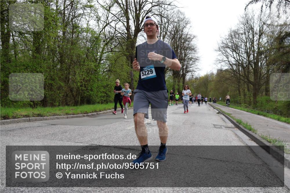 12.04.2026 - 45. Internationalen Wilhelmsburger Insellauf Yannick Fuchs http://msf.ph/oto/9505751 12.04.2026 12:57:38 Laufen 5229 meine-sportfotos.de