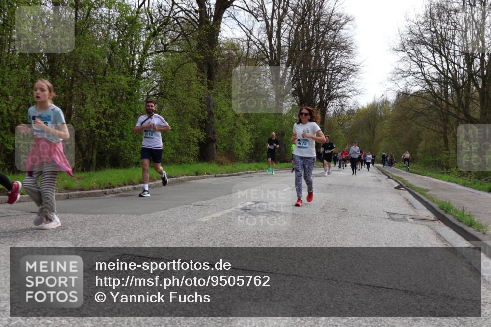 12.04.2026 - 45. Internationalen Wilhelmsburger Insellauf Yannick Fuchs http://msf.ph/oto/9505762 12.04.2026 12:57:40 Laufen 3019, 4775 meine-sportfotos.de