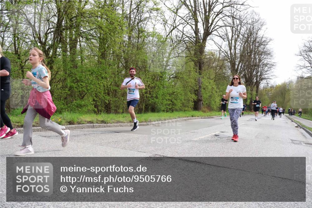 12.04.2026 - 45. Internationalen Wilhelmsburger Insellauf Yannick Fuchs http://msf.ph/oto/9505766 12.04.2026 12:57:41 Laufen 3019, 4775 meine-sportfotos.de