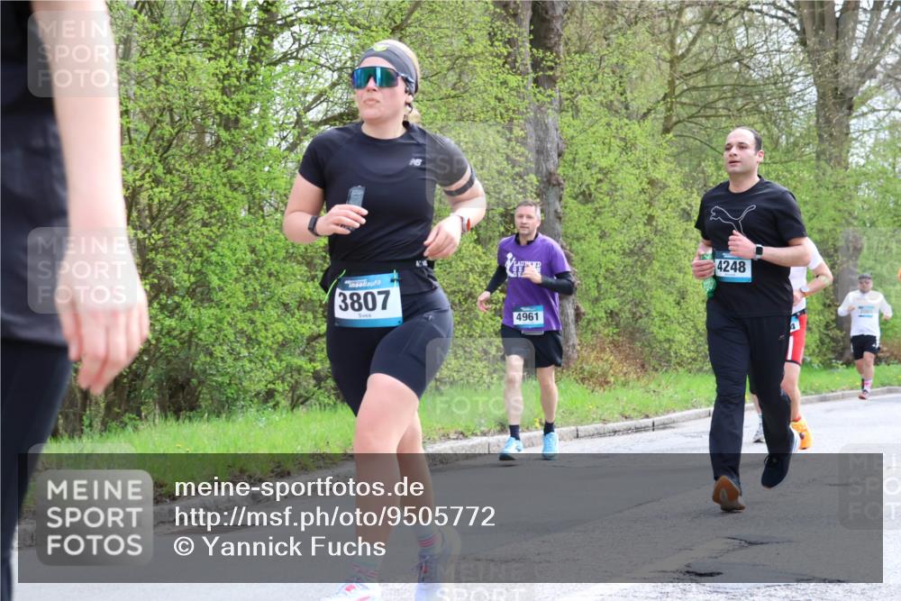 12.04.2026 - 45. Internationalen Wilhelmsburger Insellauf Yannick Fuchs http://msf.ph/oto/9505772 12.04.2026 12:58:15 Laufen 3807, 4961, 4248, 2001 meine-sportfotos.de