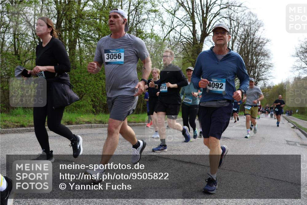 12.04.2026 - 45. Internationalen Wilhelmsburger Insellauf Yannick Fuchs http://msf.ph/oto/9505822 12.04.2026 12:58:26 Laufen 866, 4, 3056, 1973, 4092, 5761 meine-sportfotos.de