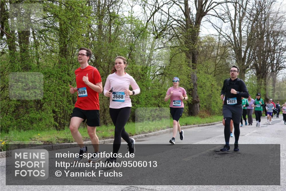 12.04.2026 - 45. Internationalen Wilhelmsburger Insellauf Yannick Fuchs http://msf.ph/oto/9506013 12.04.2026 12:59:08 Laufen 2689, 2688, 2922, 4250, 5426, 5069 meine-sportfotos.de
