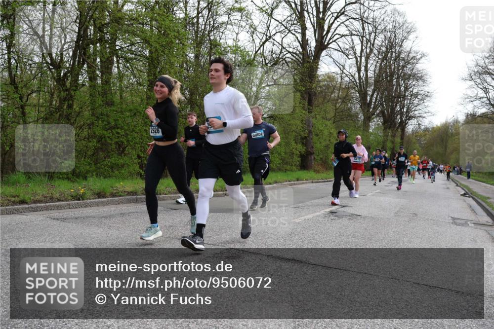12.04.2026 - 45. Internationalen Wilhelmsburger Insellauf Yannick Fuchs http://msf.ph/oto/9506072 12.04.2026 12:59:21 Laufen 2926, 5417 meine-sportfotos.de