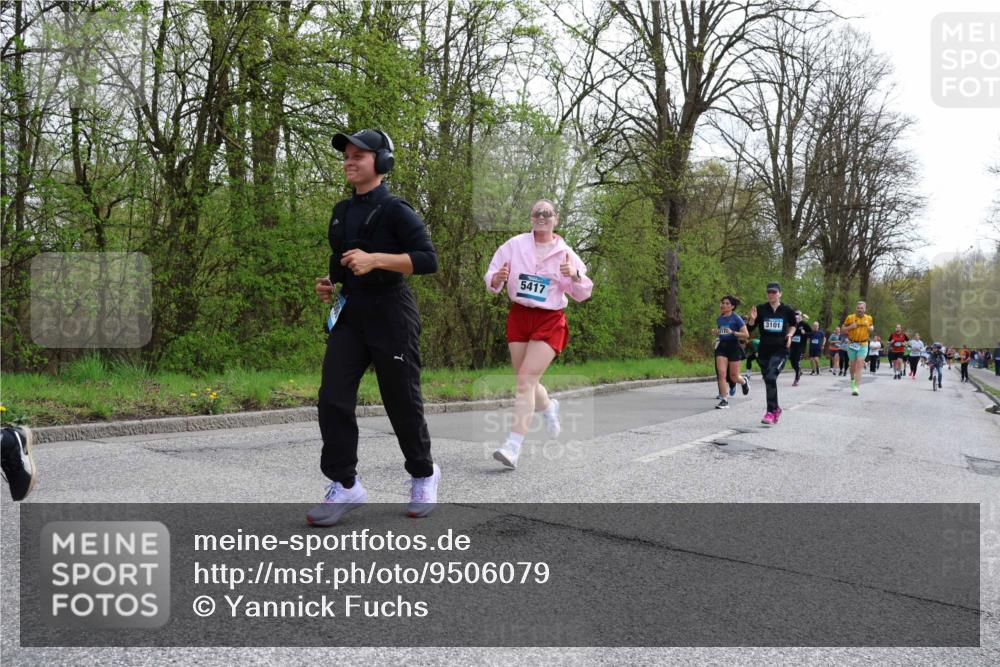 12.04.2026 - 45. Internationalen Wilhelmsburger Insellauf Yannick Fuchs http://msf.ph/oto/9506079 12.04.2026 12:59:23 Laufen 5417, 3101 meine-sportfotos.de