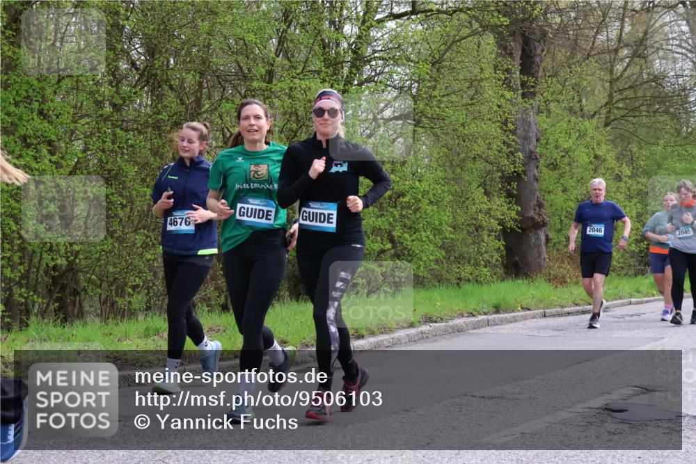 12.04.2026 - 45. Internationalen Wilhelmsburger Insellauf Yannick Fuchs http://msf.ph/oto/9506103 12.04.2026 12:59:30 Laufen 4676, 2046, 2045, 30 meine-sportfotos.de