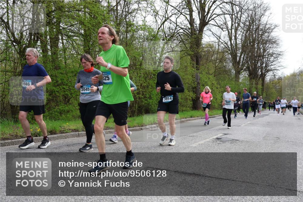 12.04.2026 - 45. Internationalen Wilhelmsburger Insellauf Yannick Fuchs http://msf.ph/oto/9506128 12.04.2026 12:59:35 Laufen 2046, 2045, 525, 3914, 5093 meine-sportfotos.de