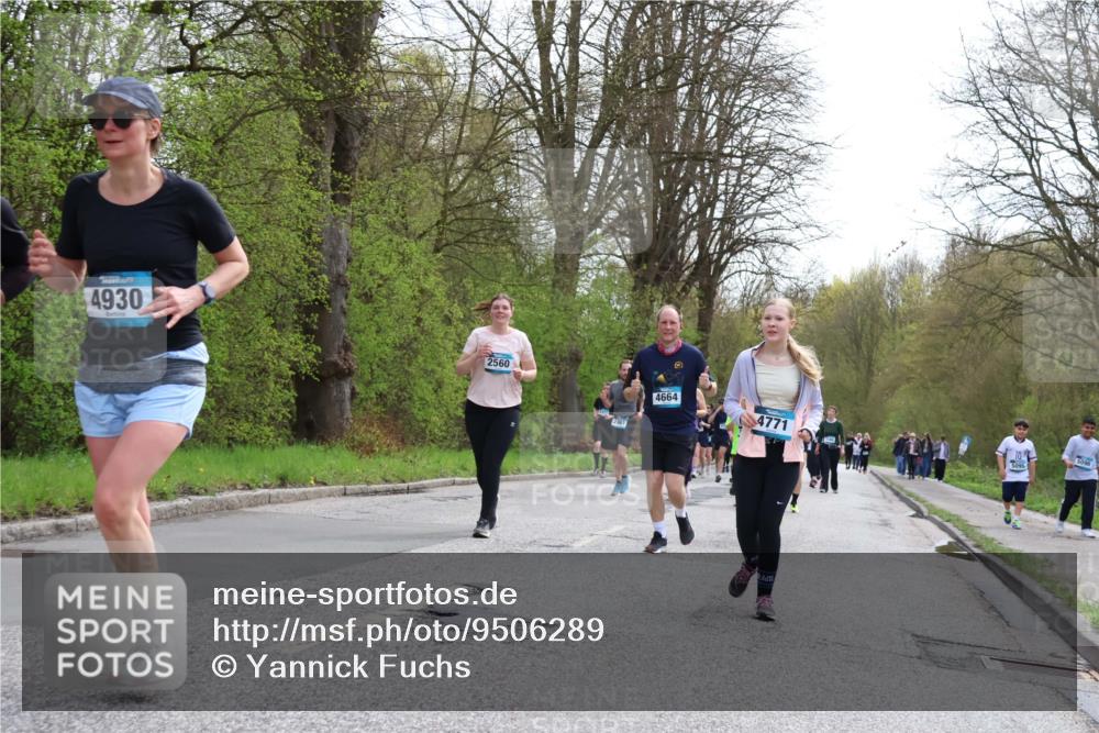 12.04.2026 - 45. Internationalen Wilhelmsburger Insellauf Yannick Fuchs http://msf.ph/oto/9506289 12.04.2026 13:00:11 Laufen 4930, 2560, 4664, 4771 meine-sportfotos.de