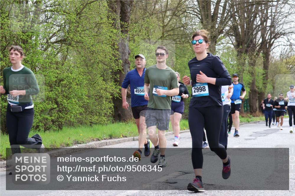 12.04.2026 - 45. Internationalen Wilhelmsburger Insellauf Yannick Fuchs http://msf.ph/oto/9506345 12.04.2026 13:00:22 Laufen 5586, 4550, 2440, 2998, 4, 3079, 3352 meine-sportfotos.de