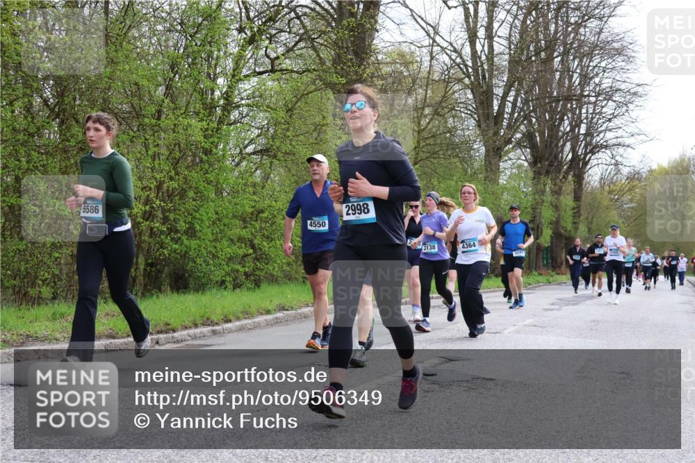 12.04.2026 - 45. Internationalen Wilhelmsburger Insellauf Yannick Fuchs http://msf.ph/oto/9506349 12.04.2026 13:00:23 Laufen 5586, 2998, 4550, 20, 3138, 4364, 3079, 53352 meine-sportfotos.de