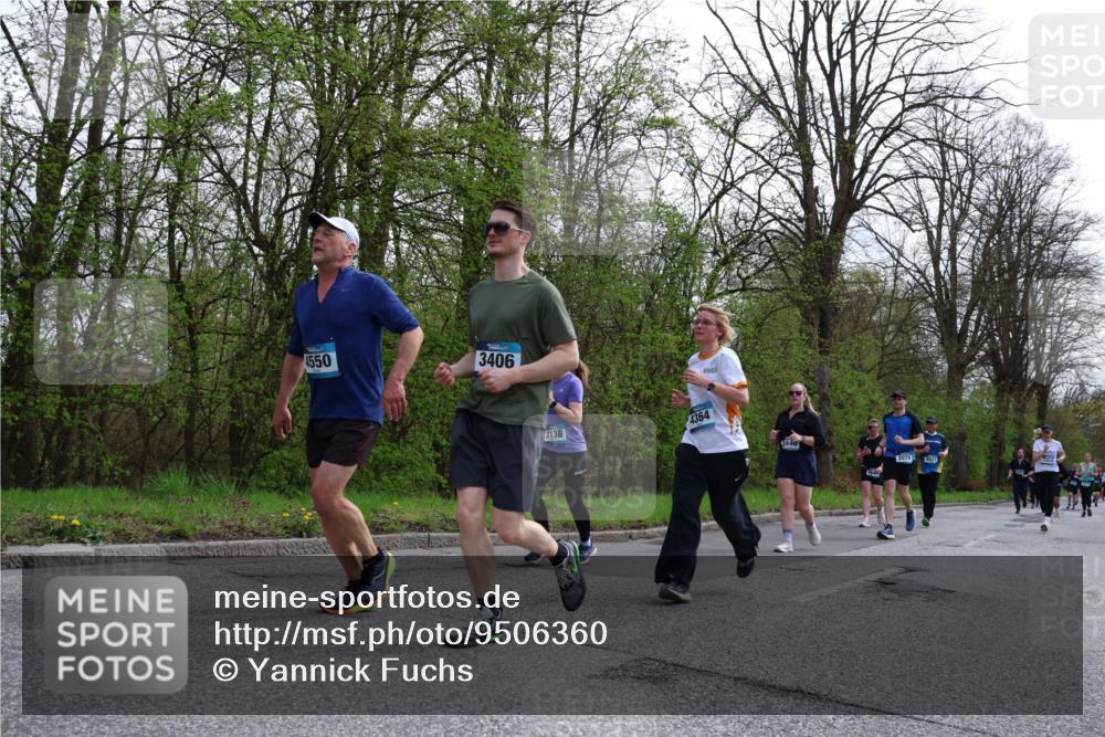 12.04.2026 - 45. Internationalen Wilhelmsburger Insellauf Yannick Fuchs http://msf.ph/oto/9506360 12.04.2026 13:00:25 Laufen 4550, 3406, 3138, 4364, 2440, 3079, 5031 meine-sportfotos.de