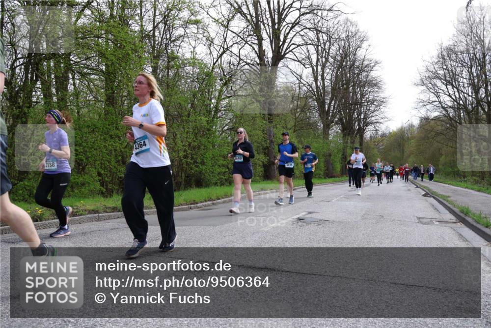 12.04.2026 - 45. Internationalen Wilhelmsburger Insellauf Yannick Fuchs http://msf.ph/oto/9506364 12.04.2026 13:00:25 Laufen 3138, 4364, 2440, 3079, 5031 meine-sportfotos.de