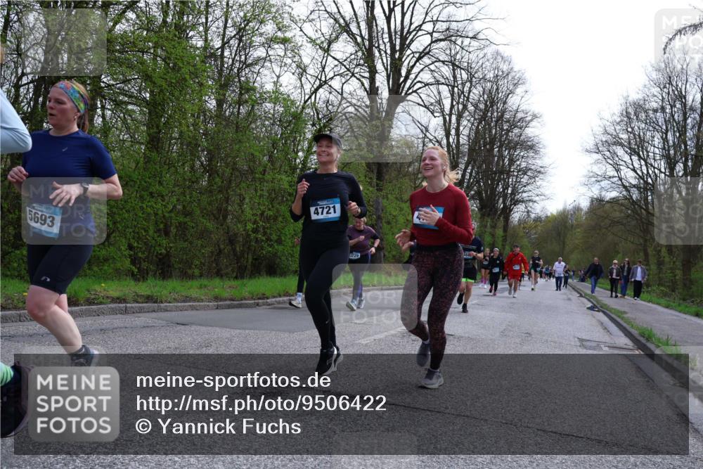 12.04.2026 - 45. Internationalen Wilhelmsburger Insellauf Yannick Fuchs http://msf.ph/oto/9506422 12.04.2026 13:00:37 Laufen 5693, 4721, 3729 meine-sportfotos.de
