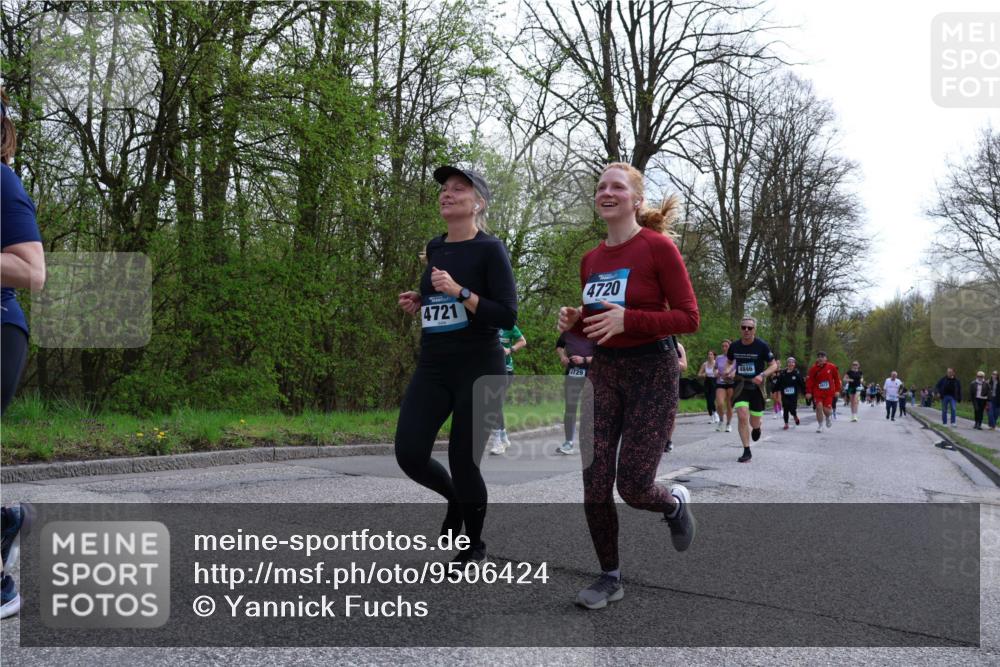 12.04.2026 - 45. Internationalen Wilhelmsburger Insellauf Yannick Fuchs http://msf.ph/oto/9506424 12.04.2026 13:00:37 Laufen 4721, 4720, 3729, 4846 meine-sportfotos.de