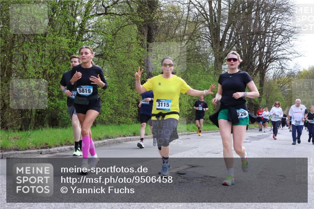 12.04.2026 - 45. Internationalen Wilhelmsburger Insellauf Yannick Fuchs http://msf.ph/oto/9506458 12.04.2026 13:00:44 Laufen 24, 5819, 46, 3115, 519, 726, 4776, 24, 4770 meine-sportfotos.de
