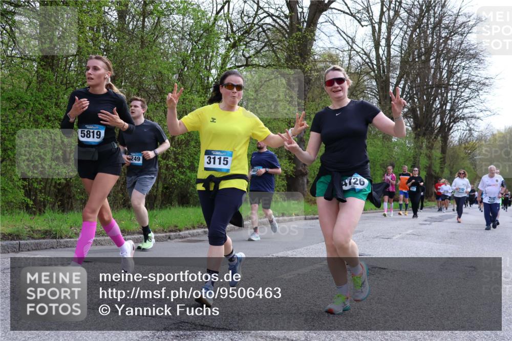 12.04.2026 - 45. Internationalen Wilhelmsburger Insellauf Yannick Fuchs http://msf.ph/oto/9506463 12.04.2026 13:00:44 Laufen 5819, 249, 3115, 468, 4126, 4770 meine-sportfotos.de