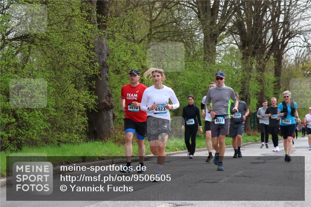 12.04.2026 - 45. Internationalen Wilhelmsburger Insellauf Yannick Fuchs http://msf.ph/oto/9506505 12.04.2026 13:00:53 Laufen 4970, 4923, 2545, 5596, 4532, 4643, 4693, 2080 meine-sportfotos.de