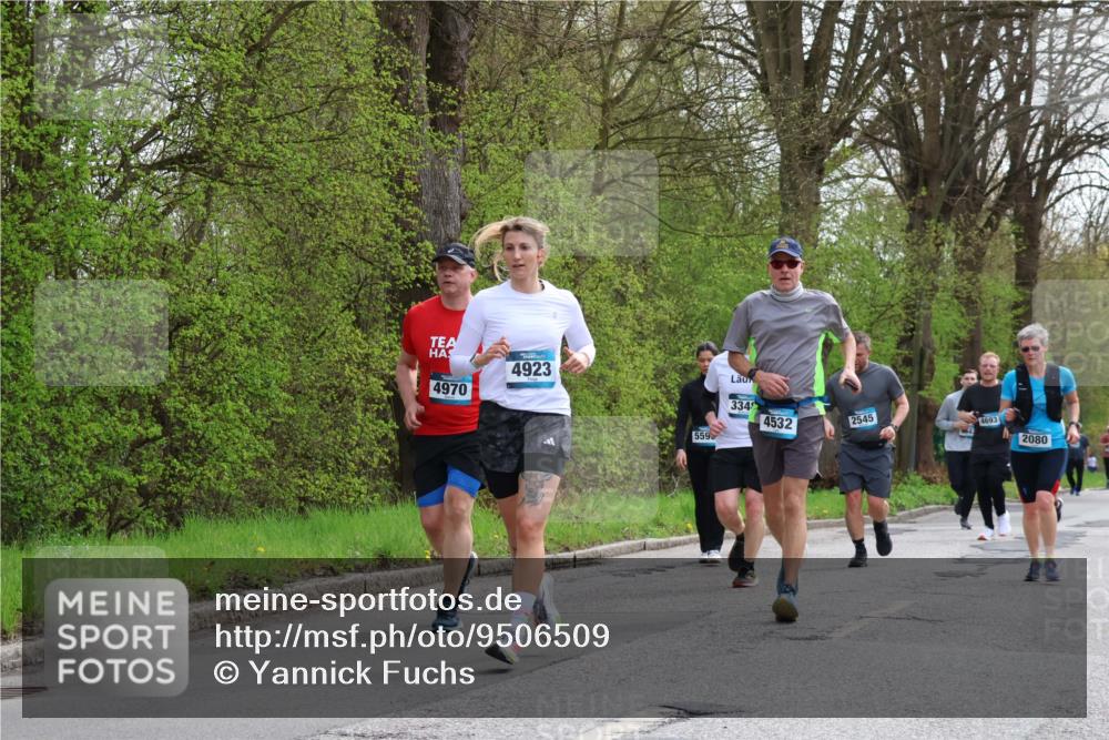 12.04.2026 - 45. Internationalen Wilhelmsburger Insellauf Yannick Fuchs http://msf.ph/oto/9506509 12.04.2026 13:00:53 Laufen 4970, 4923, 559, 334, 4532, 2545, 4693, 2080 meine-sportfotos.de