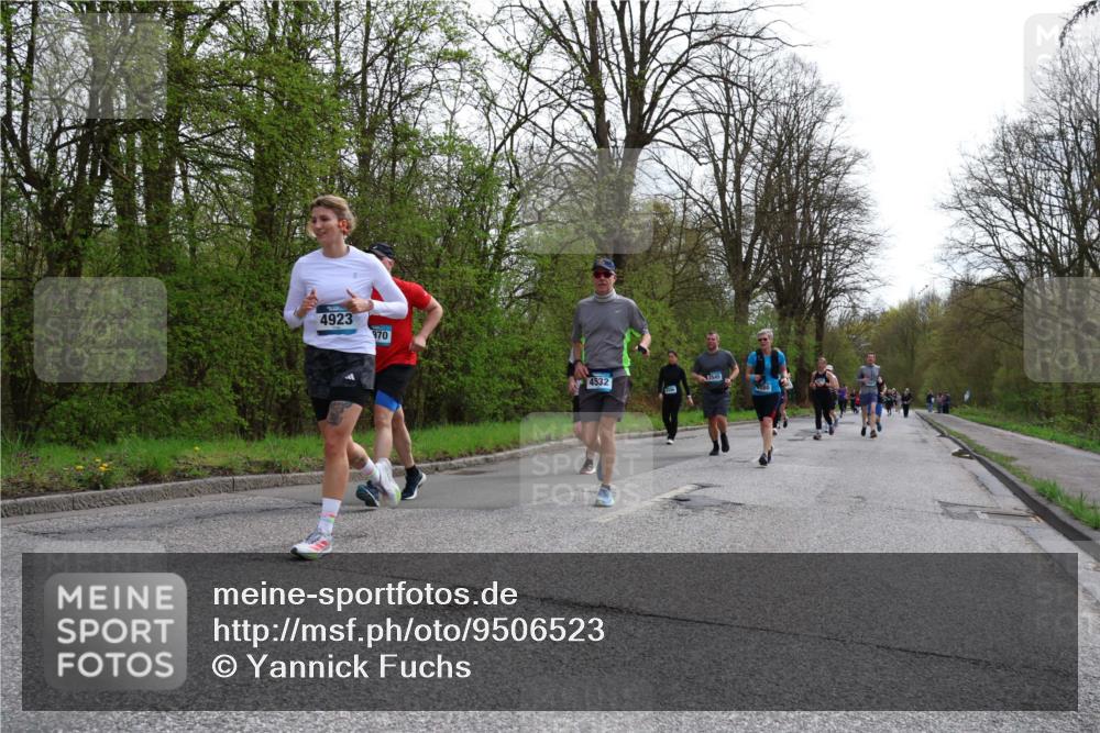 12.04.2026 - 45. Internationalen Wilhelmsburger Insellauf Yannick Fuchs http://msf.ph/oto/9506523 12.04.2026 13:00:56 Laufen 4923, 970, 4532 meine-sportfotos.de