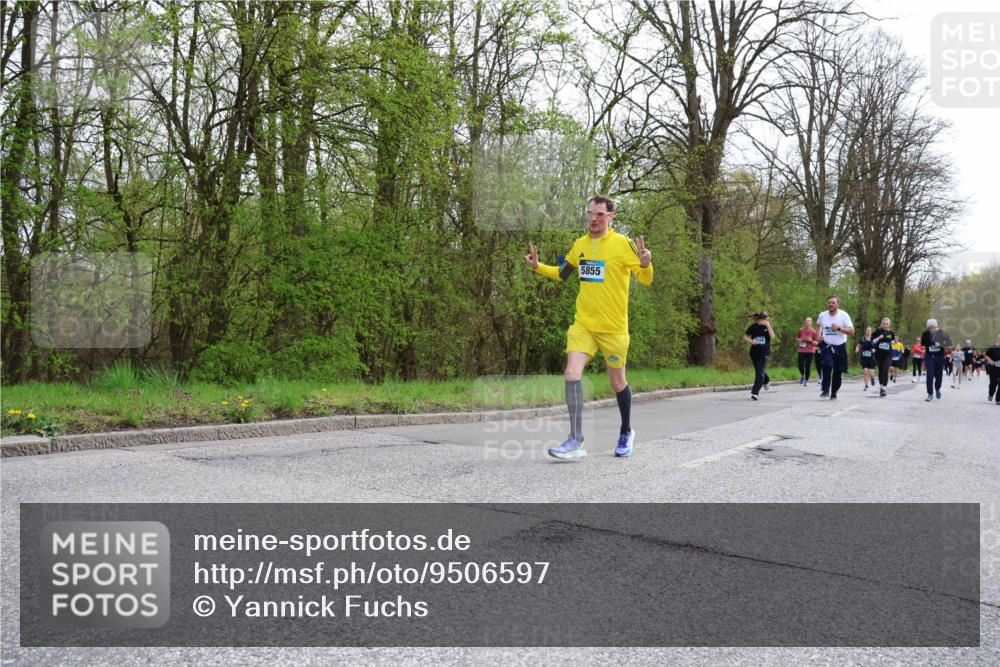 12.04.2026 - 45. Internationalen Wilhelmsburger Insellauf Yannick Fuchs http://msf.ph/oto/9506597 12.04.2026 13:01:13 Laufen 5855 meine-sportfotos.de