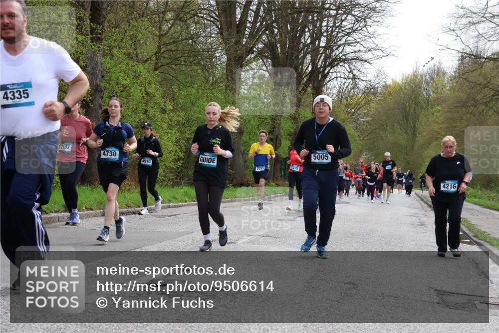 12.04.2026 - 45. Internationalen Wilhelmsburger Insellauf Yannick Fuchs http://msf.ph/oto/9506614 12.04.2026 13:01:17 Laufen 4335, 2107, 4730, 4910, 2274, 2275, 5005, 4216 meine-sportfotos.de