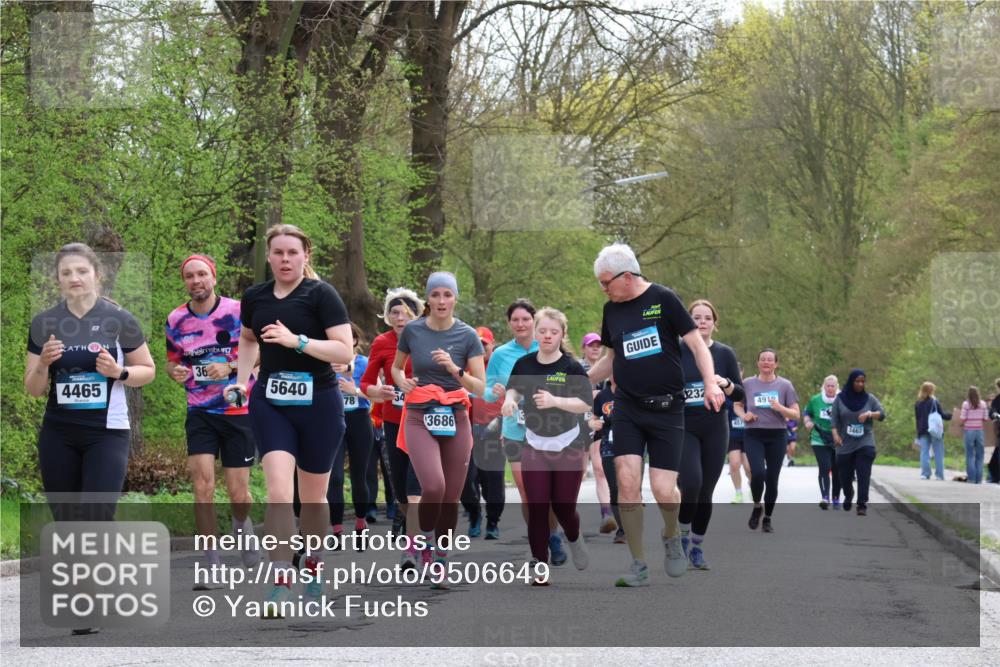12.04.2026 - 45. Internationalen Wilhelmsburger Insellauf Yannick Fuchs http://msf.ph/oto/9506649 12.04.2026 13:01:25 Laufen 4465, 36, 5640, 78, 3686, 232, 4919, 3462 meine-sportfotos.de