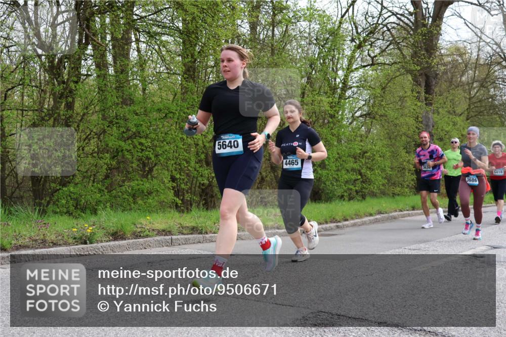12.04.2026 - 45. Internationalen Wilhelmsburger Insellauf Yannick Fuchs http://msf.ph/oto/9506671 12.04.2026 13:01:29 Laufen 5640, 4465, 3630, 5418, 3686 meine-sportfotos.de