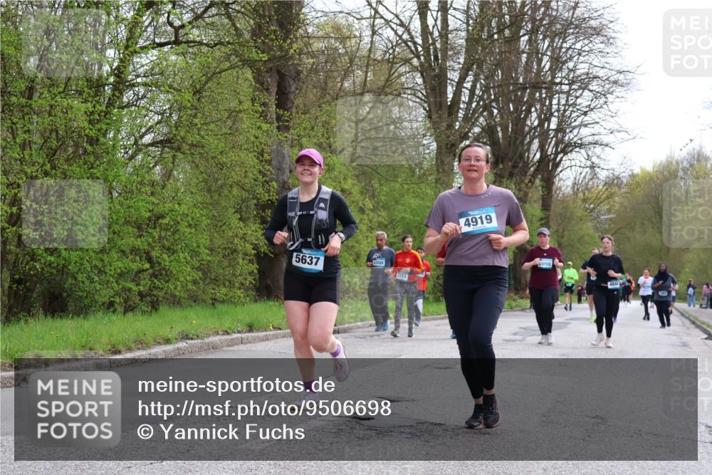 12.04.2026 - 45. Internationalen Wilhelmsburger Insellauf Yannick Fuchs http://msf.ph/oto/9506698 12.04.2026 13:01:35 Laufen 5637, 2113, 4919, 4643 meine-sportfotos.de