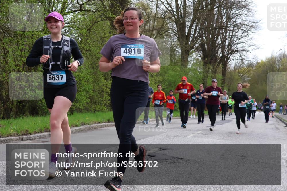 12.04.2026 - 45. Internationalen Wilhelmsburger Insellauf Yannick Fuchs http://msf.ph/oto/9506702 12.04.2026 13:01:36 Laufen 5637, 4, 4919, 14, 4648 meine-sportfotos.de