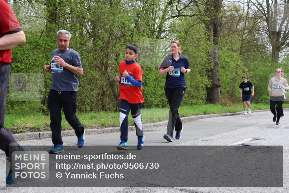 12.04.2026 - 45. Internationalen Wilhelmsburger Insellauf Yannick Fuchs http://msf.ph/oto/9506730 12.04.2026 13:01:42 Laufen 510, 3445, 4669, 4578 meine-sportfotos.de