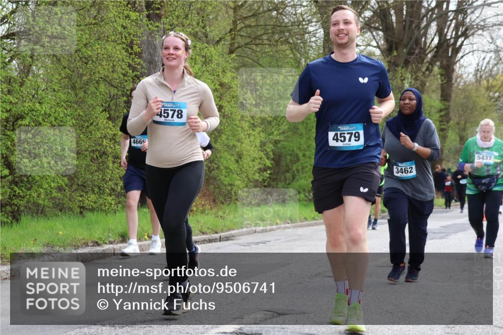 12.04.2026 - 45. Internationalen Wilhelmsburger Insellauf Yannick Fuchs http://msf.ph/oto/9506741 12.04.2026 13:01:44 Laufen 466, 4578, 4579, 3462, 5437 meine-sportfotos.de