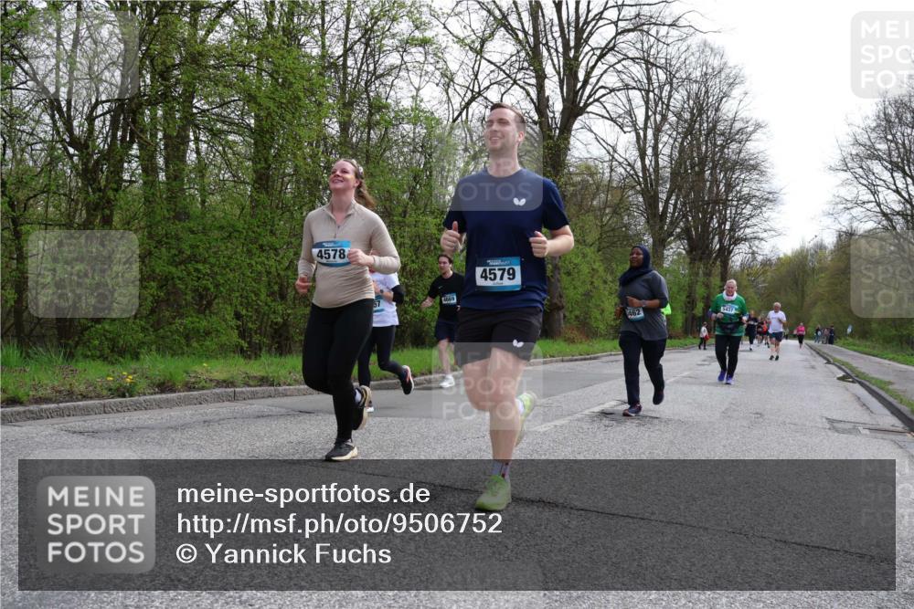 12.04.2026 - 45. Internationalen Wilhelmsburger Insellauf Yannick Fuchs http://msf.ph/oto/9506752 12.04.2026 13:01:46 Laufen 4578, 57, 4669, 4579, 6462, 5437 meine-sportfotos.de
