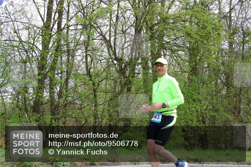 12.04.2026 - 45. Internationalen Wilhelmsburger Insellauf Yannick Fuchs http://msf.ph/oto/9506778 12.04.2026 13:01:52 Laufen 043 meine-sportfotos.de