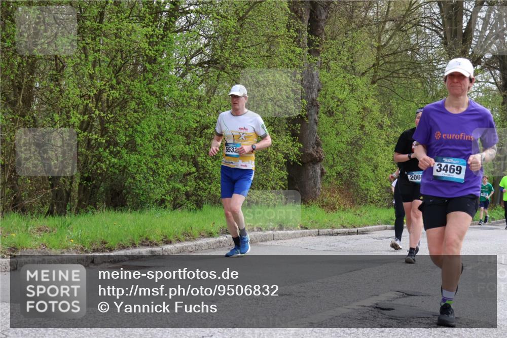 12.04.2026 - 45. Internationalen Wilhelmsburger Insellauf Yannick Fuchs http://msf.ph/oto/9506832 12.04.2026 13:02:05 Laufen 5532, 206, 3469, 5142 meine-sportfotos.de