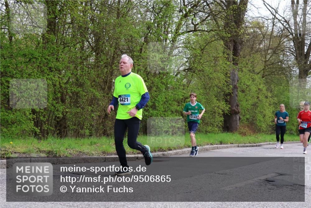 12.04.2026 - 45. Internationalen Wilhelmsburger Insellauf Yannick Fuchs http://msf.ph/oto/9506865 12.04.2026 13:02:14 Laufen 4421, 5142, 5292, 2470 meine-sportfotos.de