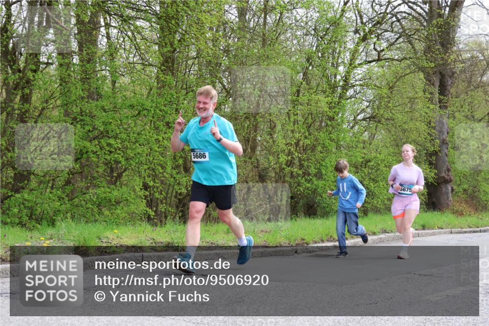 12.04.2026 - 45. Internationalen Wilhelmsburger Insellauf Yannick Fuchs http://msf.ph/oto/9506920 12.04.2026 13:02:24 Laufen 5686, 5675 meine-sportfotos.de