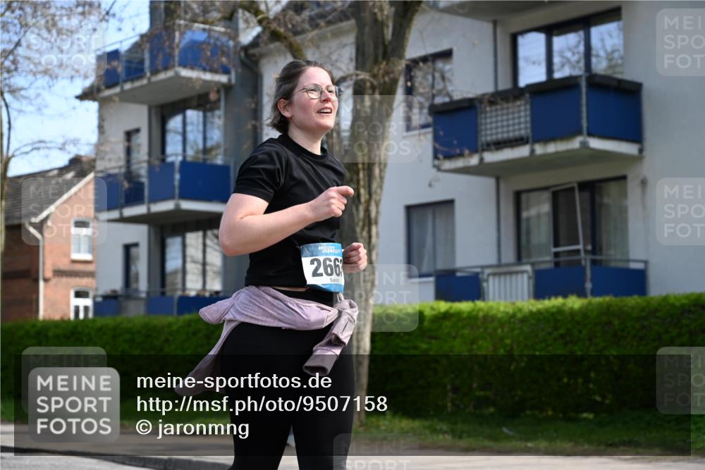 12.04.2026 - 45. Internationalen Wilhelmsburger Insellauf J. Mangold http://msf.ph/oto/9507158 12.04.2026 11:44:13 Ziel 2040, 2663 meine-sportfotos.de