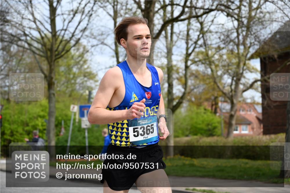12.04.2026 - 45. Internationalen Wilhelmsburger Insellauf J. Mangold http://msf.ph/oto/9507531 12.04.2026 12:46:45 Ziel 3389, 5365, 3048, 5413, 4656, 5556, 5556, 5709, 3750, 3301 meine-sportfotos.de